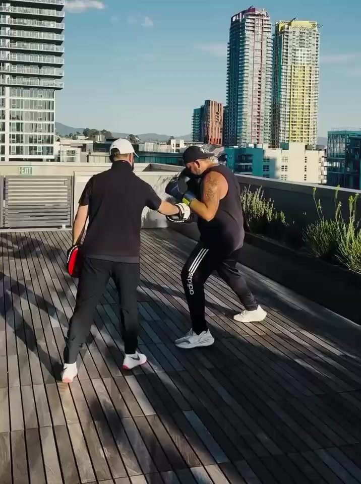 Rooftop mitt work